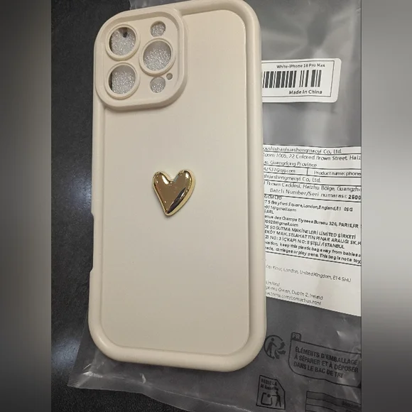iphone 16 Pro Max Cream Gold Heart Silicone Back Case Cover - Picture 4 of 8